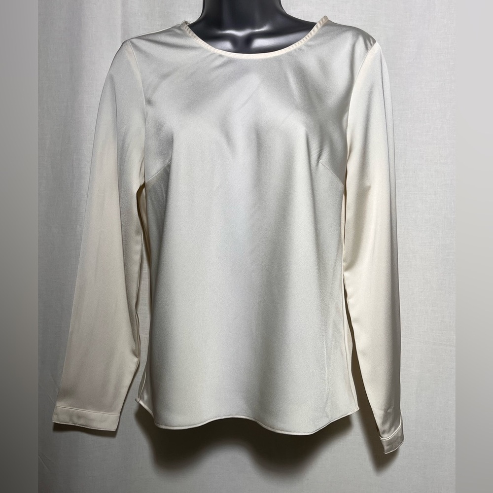 NEW J Crew Long-sleeve button-back top in everyday crepe Size xs